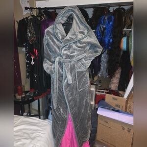 Cozy Gray Plush Hooded Robe - Women’s Velvet Bathrobe